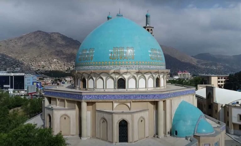 تنش در دارالامان؛ آنچه از محاصره حوزه علمیه خاتم‌النبیین می‌دانیم